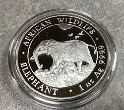 アフリカ　ソマリアの銀貨表